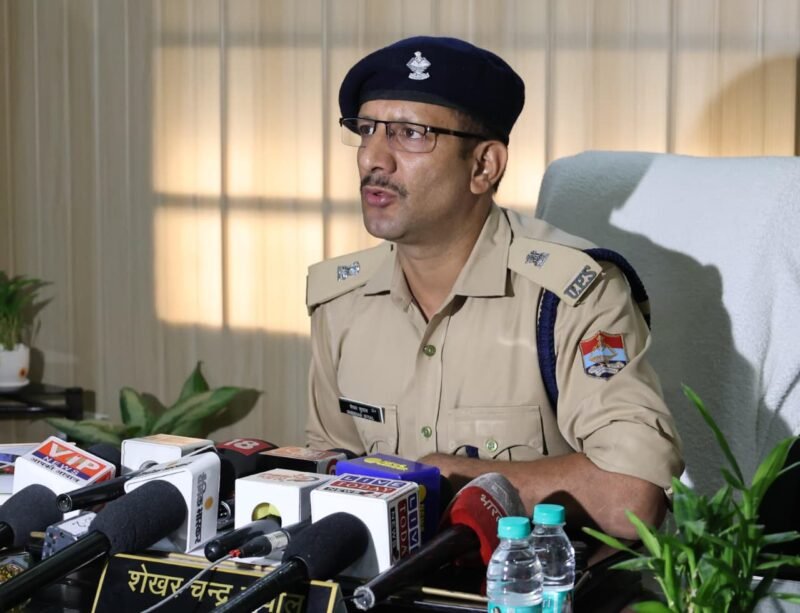 Six Drug Peddlers Linked to Delhi Gang Arrested in Dehradun, MDMA Worth ₹4.5 Lakh Seized